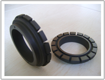 split-carbon-seal